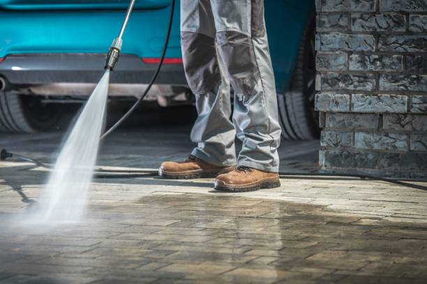 Best Deck and Patio Pressure Washing in Batesville, TX